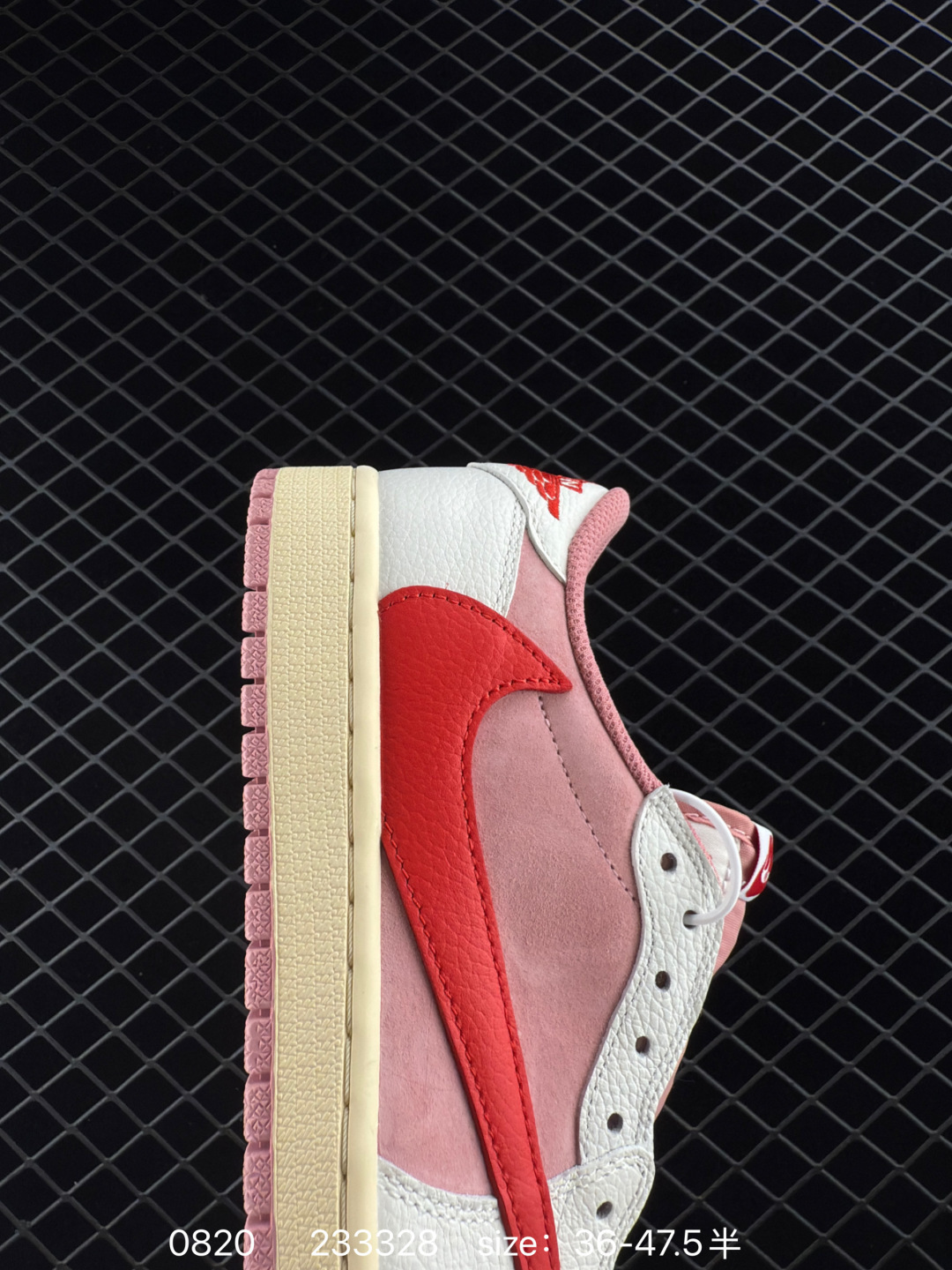 Travis Scott x Air Jordan 1 ” Reverse Mocha “